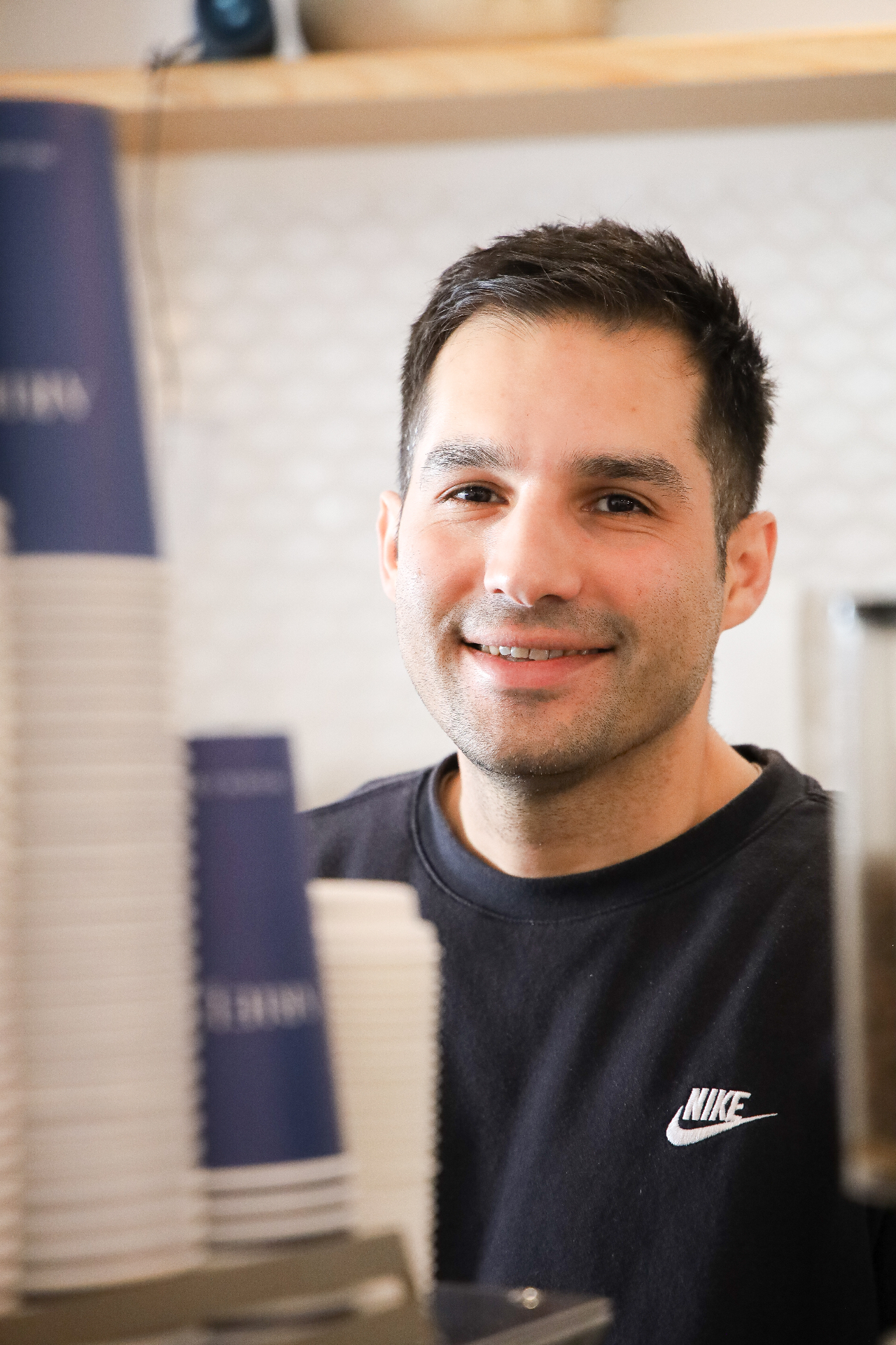 Barista at work at Ariel's Balgownie
