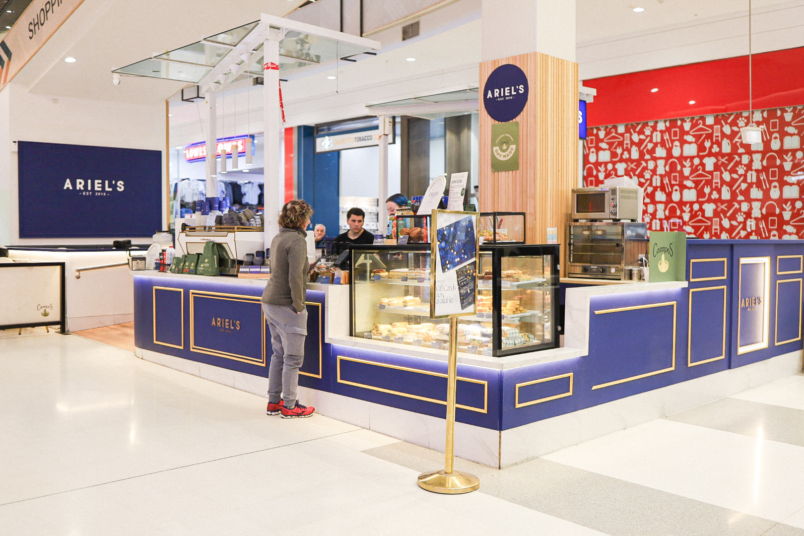 Ariel's kiosk location in a shopping centre